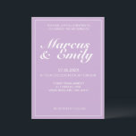 Invitación Púrpura pálida y Boda Minimalista moderna blanca<br><div class="desc">Invitación a una boda moderna,  minimalista y de moda,  con un suave fondo púrpura pastel (la selección en color de Pantone 2022 "Orchid Bloom") con bloques de texto de personalizable blanco con fuentes modernas</div>