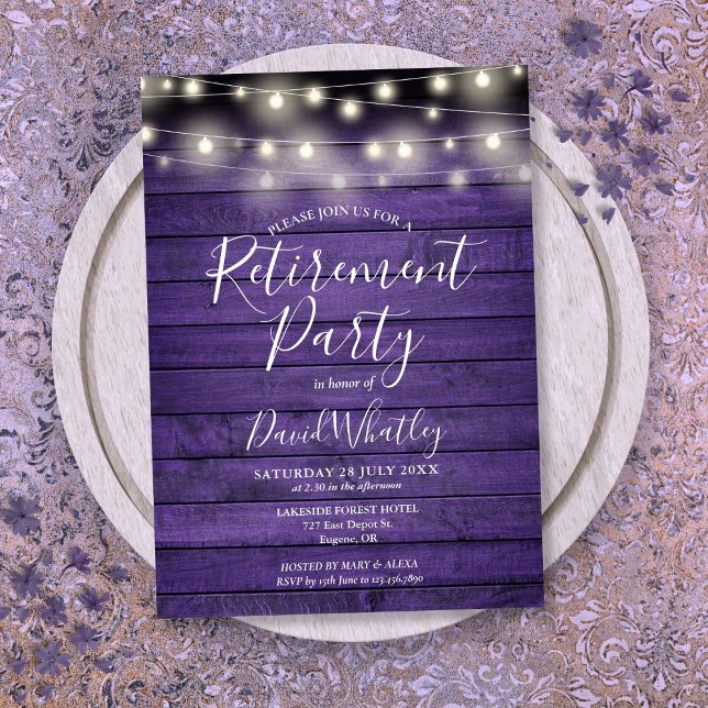 Invitación Púrpura Rústica de cuerda de madera Luces Fiesta d (Purple Rustic Wood String Lights Retirement Party Invitation)