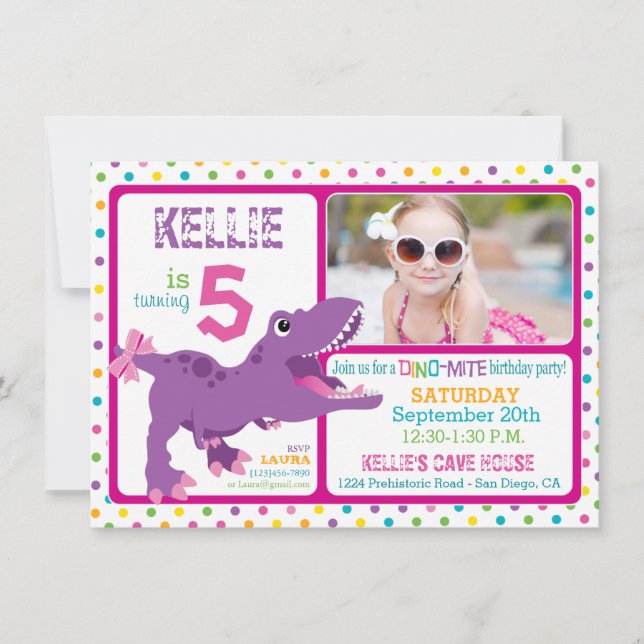 Invitación Púrpura T-Rex Dinosaur Polka Dot Cumpleaños (Anverso)