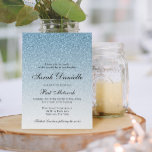 Invitación Purpurina azul claro Glam Bat Mitzvah<br><div class="desc">Esta hermosa invitación incluye un patrón de purpurina y el texto de su personalizado. Utilice el formulario de plantilla para agregar su información.</div>