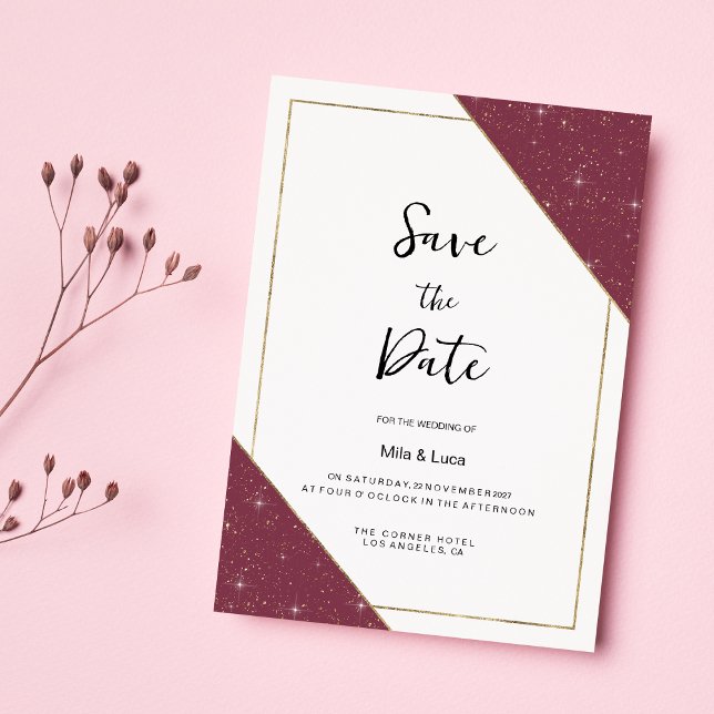 Invitación Purpurina brillante de oro de Borgoña salva la fec (Burgundy gold sparkle glitter Save the Date )