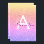 Invitación Purpurina de espuma morada rosa dulce dieciséis cu<br><div class="desc">Oro gitano,  Oro púrpura y Naranja Ombre Pastel Purpurina de espuma de oro Dulce Dieciséis Monogramas y Invitación inicial de fiesta de cumpleaños. Esta invitación es perfecta para el Pastel Sparkle Purpurina Sweet 16 cumpleaños que busca celebrar en oro.</div>