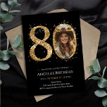 Invitación Purpurina de oro 80th Birthday Photo<br><div class="desc">plantilla de fiesta de fotos de Purpurina de oro por cumpleaños número 80. Disponible como descarga digital imprimible. descarga personalizado,  personalizada y editable</div>