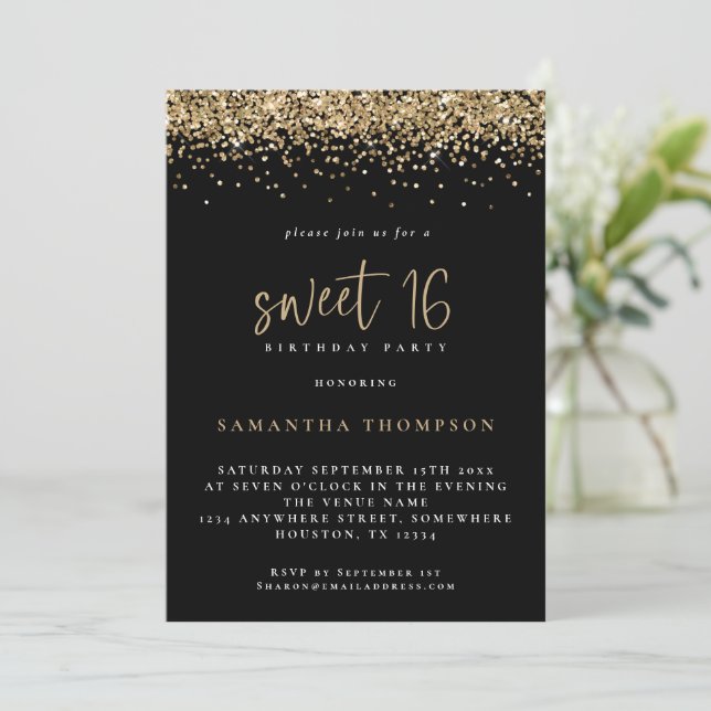 Invitación Purpurina de oro de moda dulce 16 fiesta de cumple (Anverso de pie)