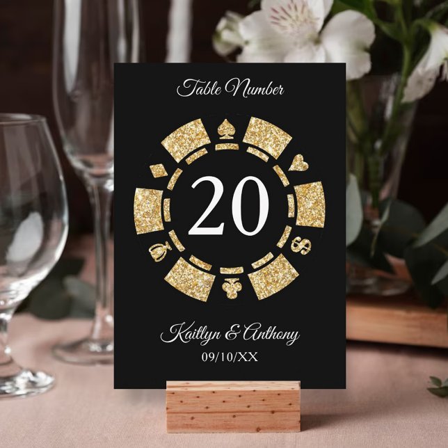 Invitación Purpurina de oro Monograma Poker Chip Casino Boda (Subido por el creador)