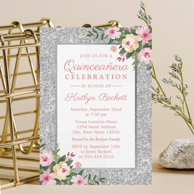 Invitación Purpurina de Plata Floral Quinceañera 15º cumpleañ (Subido por el creador)
