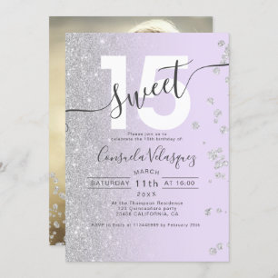 Invitación Purpurina de plata lavanda oscura Quinceanera foto