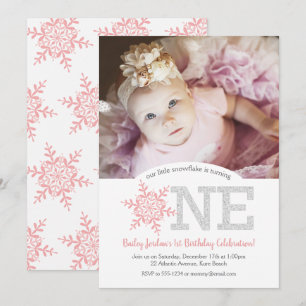 Invitación Purpurina de Plata Rosa de Snowflake Primer cumple