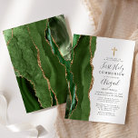 Invitación Purpurina del oro del Agate Verde Primera Santa Co<br><div class="desc">El borde izquierdo de esta elegante y moderna invitación a la primera comunión cuenta con un borde de batida de color verde adornado con un falso purpurina de oro. Una falsa cruz de Relieve metalizado dorado aparece encima del texto del personalizable, que combina escritura a mano, copperplate y tipografías cursivas...</div>