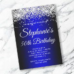 Invitación Purpurina espumoso plateado gradiente negro medio<br><div class="desc">Crea tu propia y elegante invitación para celebrar su 50° aniversario u otro cumpleaños. En la parte superior de la invitación hay gráficos decorativos en purpurina de color blanco brillante y plateado. El arte digital de fondo presenta un gradiente oscuro de color azul cobalto brillante y de borde negro. Los...</div>