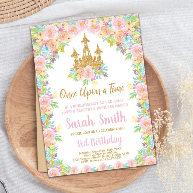 Invitación Purpurina floral Golden Princess Birthday Invitaci (Floral Glitter Golden Princess Birthday Invitation)