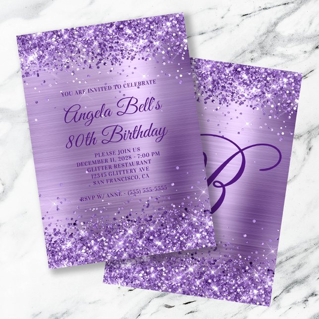 Invitación Purpurina real púrpura cepillado Relieve metalizad (Royal Purple Glitter Brushed Foil 80th Birthday Invitation)