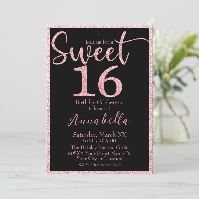 Invitación Purpurina rosa dulce 16 en cumpleaños negro (Anverso de pie)