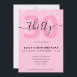 Invitación Purpurina rosado moderno elegante guión 30 cumplea<br><div class="desc">Invitación de cumpleaños número 30 del Purpurina rosado Pastel moderno. Minimalista diseño de plantilla de invitación para 30 años con elegante letra de guión con letras a mano de caligrafía.</div>