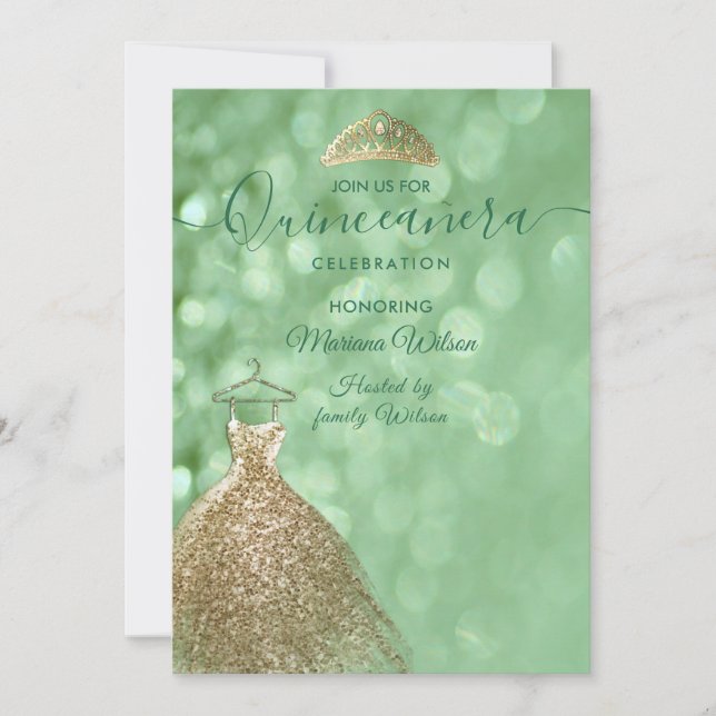 Invitación Purpurina verde moda vestido de oro tiara Quinceañ (Anverso)