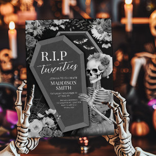 Invitación Q.E.P.D. Cumpleaños de Floral Skull Halloween