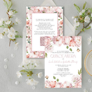Invitación QR Elegante formal Rubor Floral rosa Quinceanera