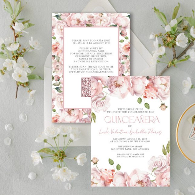 Invitación QR Elegante Rubor Floral Rosa Quinceanera (Subido por el creador)