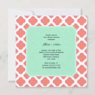 Invitación Quatrefoil rosa de coral y ducha de novias verde d