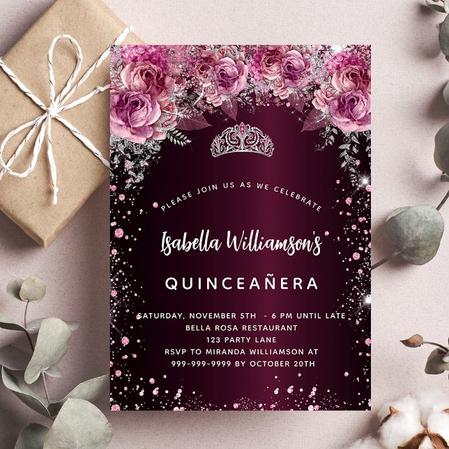 Invitación Quinceanera burgundy rosa floral tiara lujo (Subido por el creador)