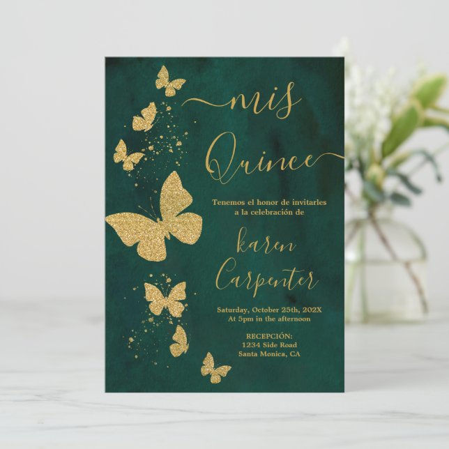 Invitación Quinceanera de la mariposa de oro y verde esmerald (Anverso de pie)