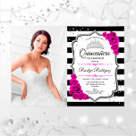 Invitación Quinceanera Fiesta con foto - Blanco rosado platea<br><div class="desc">Invitación de fiesta de Quinceanera con tu foto. Presenta rayas blancas negras,  fuente de escritura,  rosas rosa fucsia,  tiara y confetti. Elegante diseño rosa blanco negro con una falsa plata purpurina. Perfecto para una celebración elegante.</div>