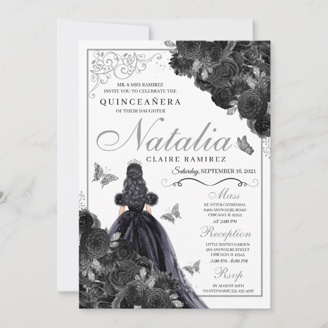 Invitación Quinceanera floral elegante en negro y plateado (Anverso)