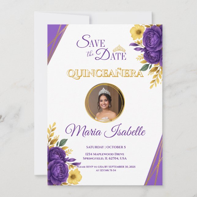 Invitación Quinceañera floral púrpura y dorada salva la fecha (Anverso)