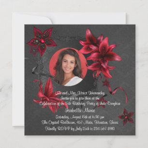 Invitación Quinceañera Foto de Lirios Rojos en Damasco Negro