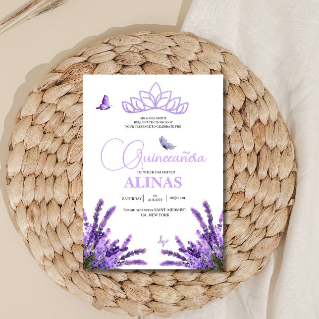 Invitación Quinceañera Lilac Corona Floral Tiara & mariposa (Subido por el creador)