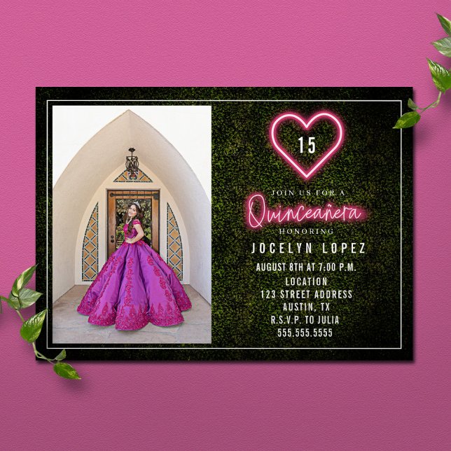 Invitación Quinceañera luz de neón rosado Boxwood foto del co (Subido por el creador)