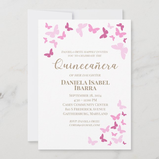 Invitación Quinceañera Mariposas Rosadas Letra Dorada (Anverso)