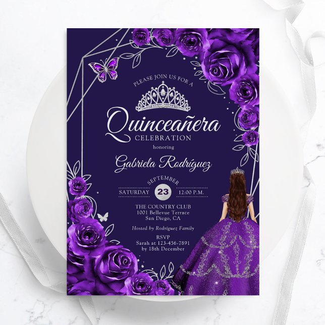 Invitación Quinceanera Purple Silver Dress Floral (Subido por el creador)