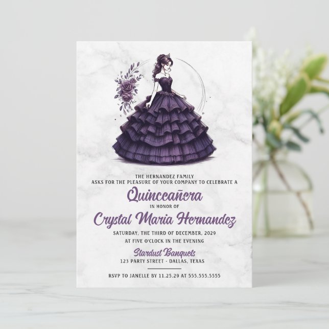 Invitación Quinceañera púrpura (Anverso de pie)