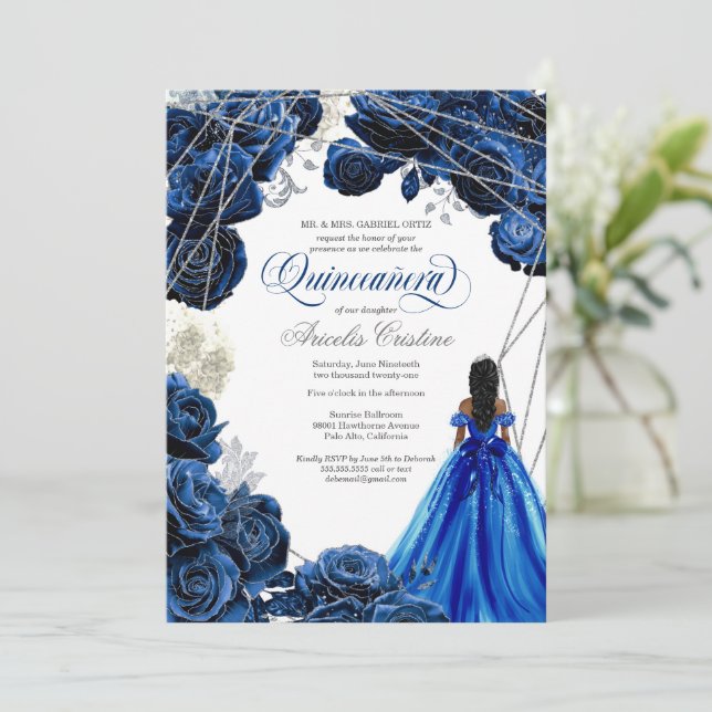 Invitación Quinceañera Regal Azul y Plata con Guata (Anverso de pie)