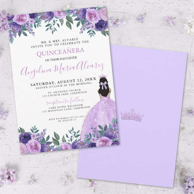 Invitación Quinceañera Rosas Purpúreas Floral (Quinceañera Purple Roses Flowers Crown Invitation)