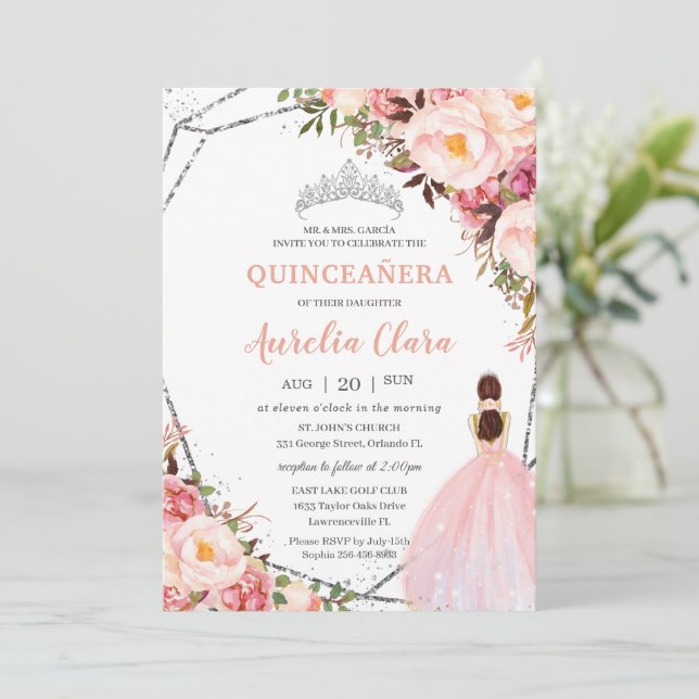 Invitación Quinceañera Rubor Pink Floral Princesa Silver Invi (Anverso de pie)