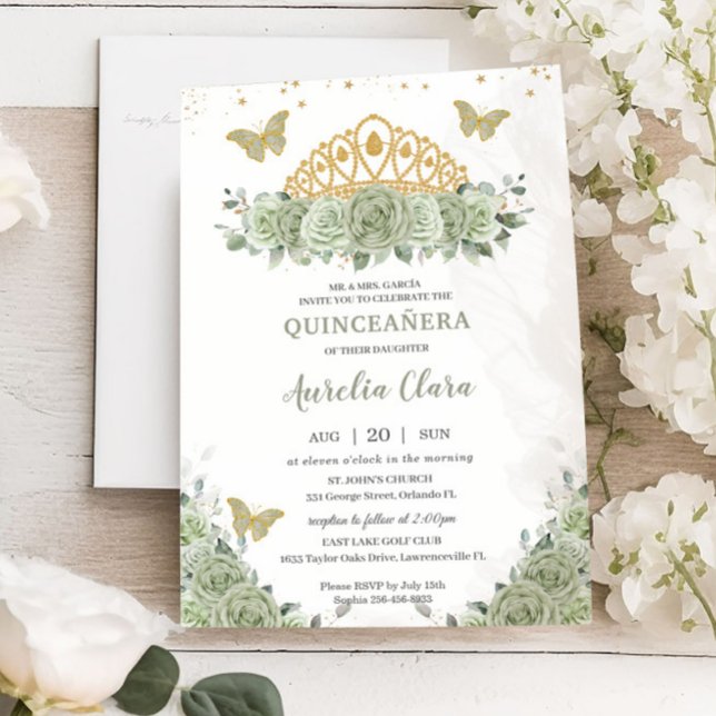 Invitación Quinceañera Sage Green Floral Gold Crown Butfly (Subido por el creador)