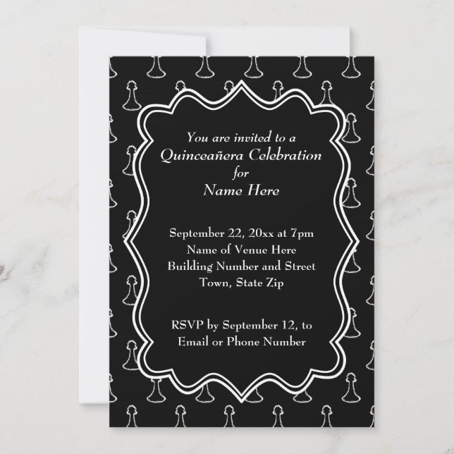 Invitación Quincenera temática de ajedrez blanco y negro (Anverso)