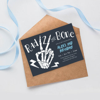 Invitación Rad TWO the Bone, Boys Halloween Second Birthday