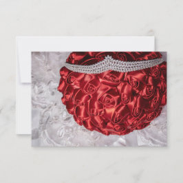 Invitación Ramo de raso rojo 6508, tiara de diamantes en el v