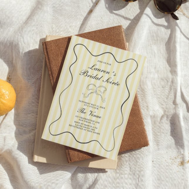 Invitación Rayas amarillas suaves Bridal Soirée (Subido por el creador)