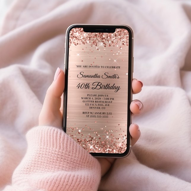 Invitación Relieve metalizado dorado Rosa cepillado Purpurino (Glittery Brushed Rose Gold Foil 40th Birthday Invitation)