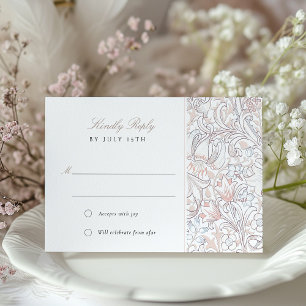 Invitación Respuesta de Boda Clásica con Lirio Dorado Pastel