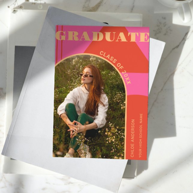 Invitación Retro Arch Rosa y Naranja Photo Grad (Subido por el creador)