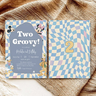 Invitación Retro checkerboard "Two Groovy" 2nd birthday 