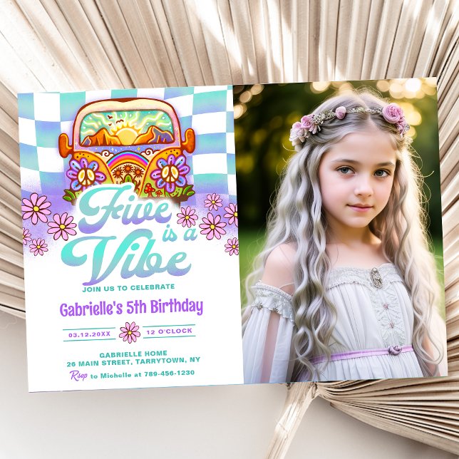 Invitación Retro FIVE es una foto de Vibe Groovy 5º cumpleaño (Subido por el creador)