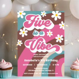 Invitación Retro Groovy FIVE es una fiesta de cumpleaños de V