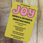 Invitación Retro los años 1970 Fiesta de Navidades Lime Green<br><div class="desc">Difunde algo de alegría con estas divertidas invitaciones de fiesta de Navidades de estilo retro. Presentaron el lema "Difundamos algo de alegría" con alegría en letras rosas de estilo retro. El resto de la invitación está listo para ser personalizado con su propia información con letras de estilo negro vintage en...</div>