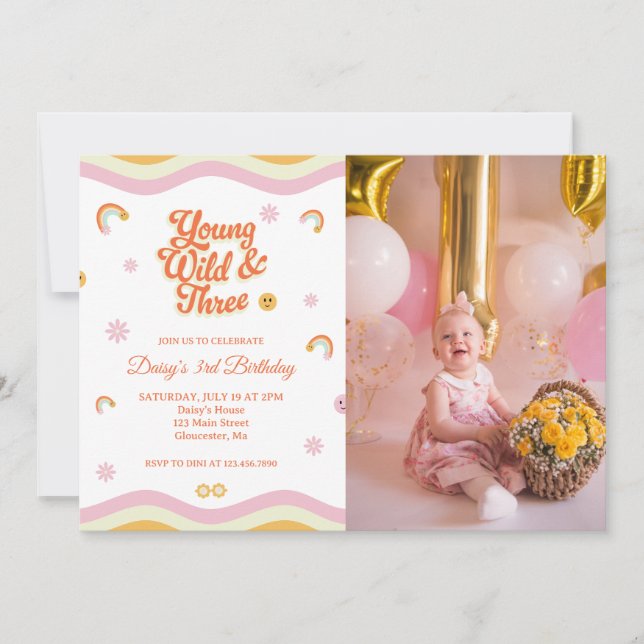 Invitación Retro sonríe joven silvestre y foto de tres cumple (Anverso)